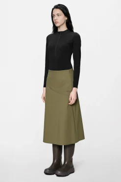 Light Woven W Skirt