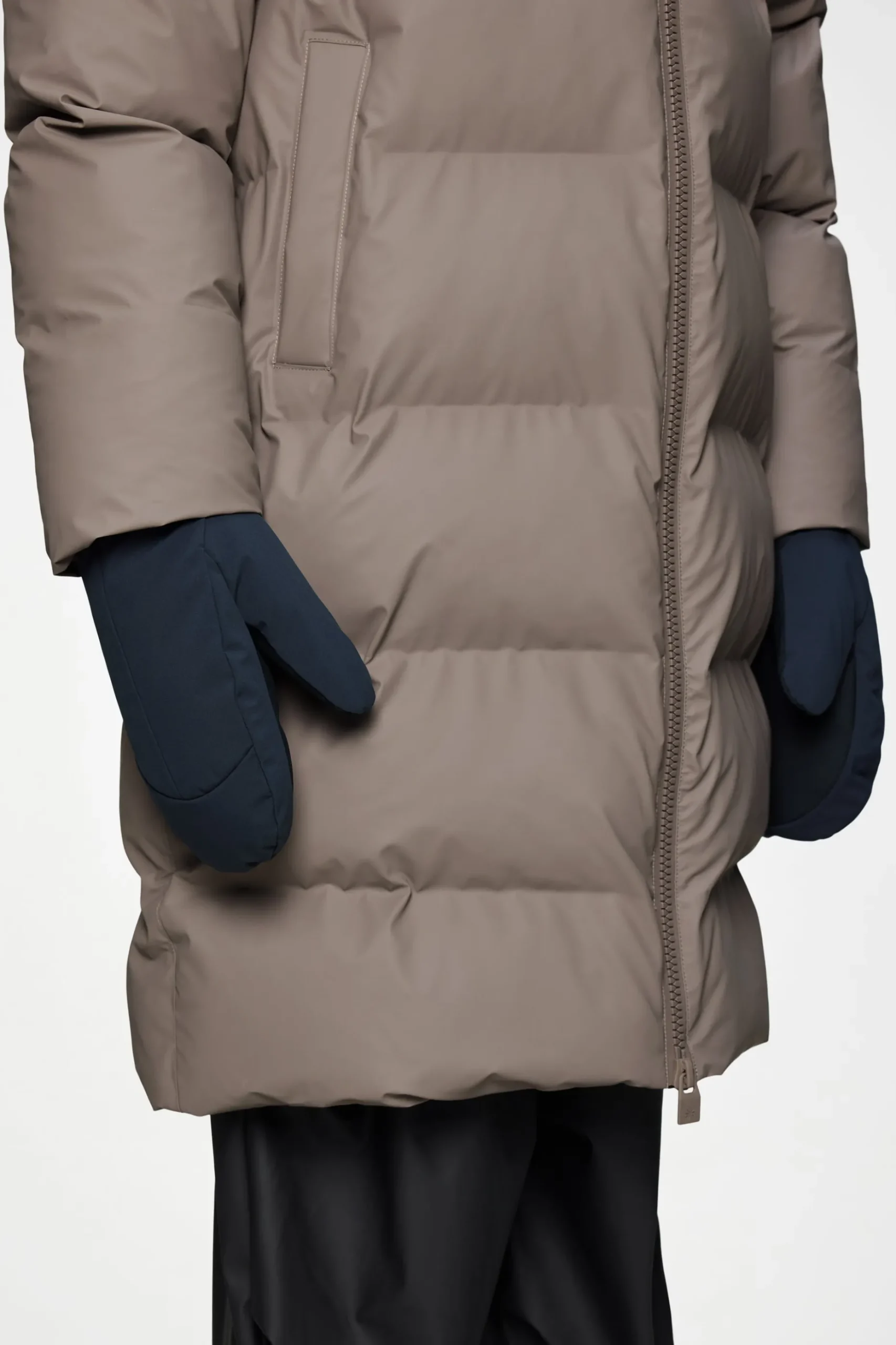 Sarna Insulated mittens