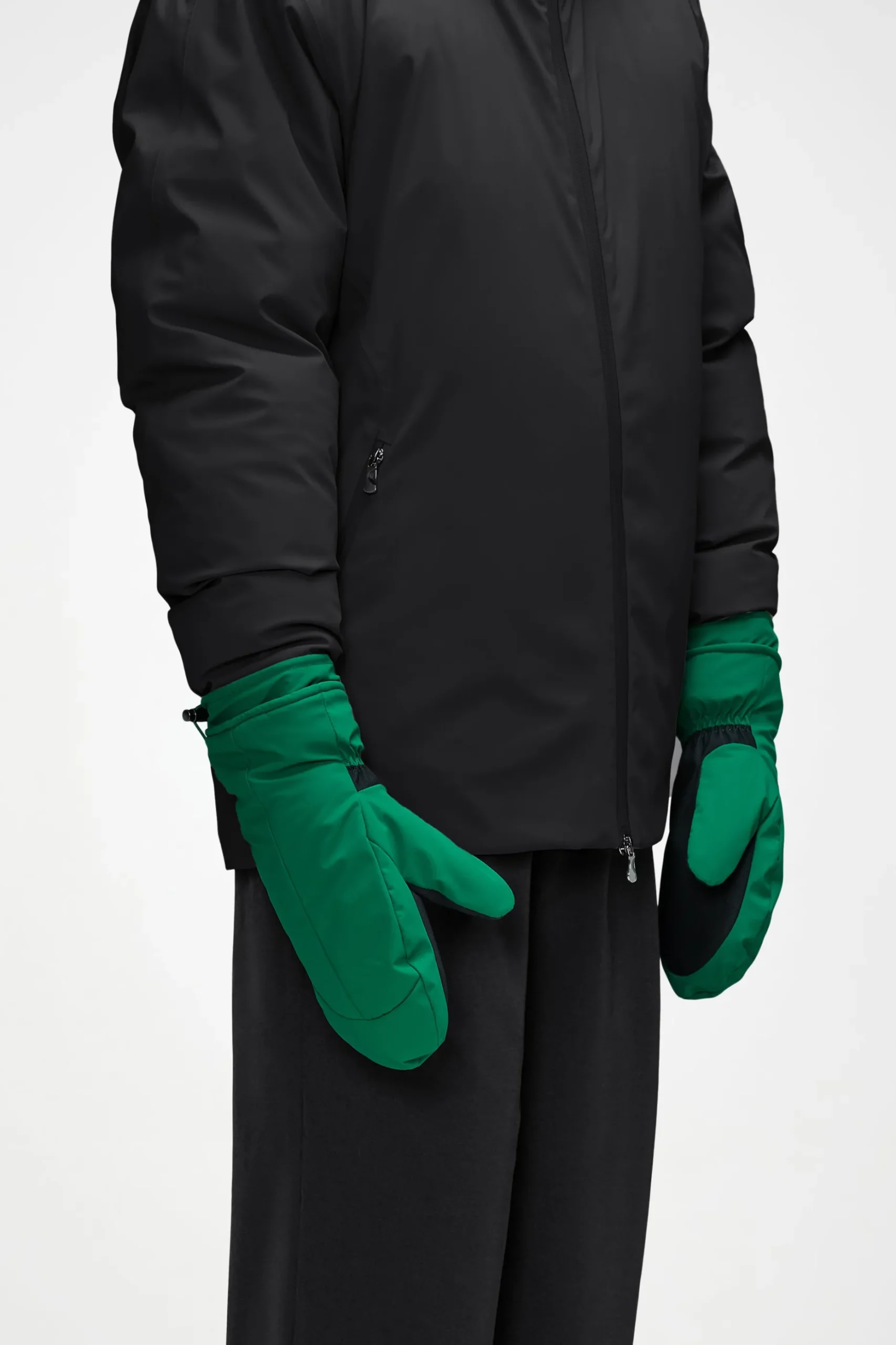 Sarna Insulated mittens