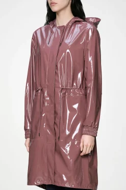 String W Parka